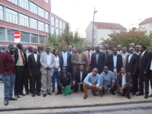 Photo de groupe des membres des FDU-Inkingi